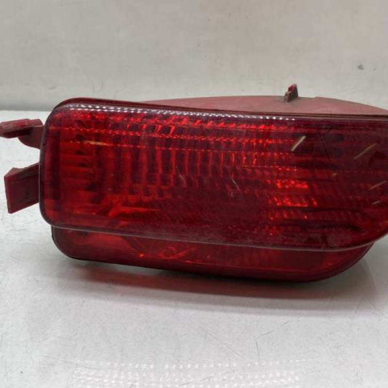 Anti brouillard arriere gauche CITROEN C4 1 Photo n°1