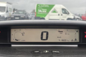 Anti brouillard arriere gauche CITROEN C4 1