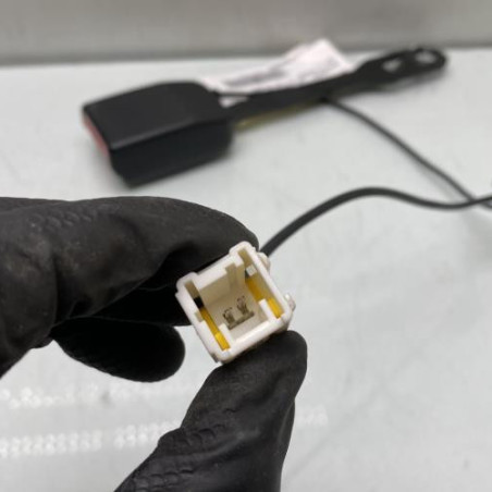 Attache ceinture avant droit CITROEN C4 1