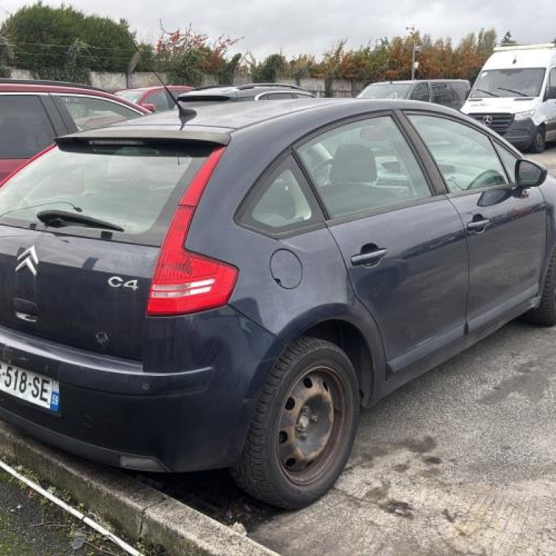 Attache ceinture avant droit CITROEN C4 1 Photo n°9