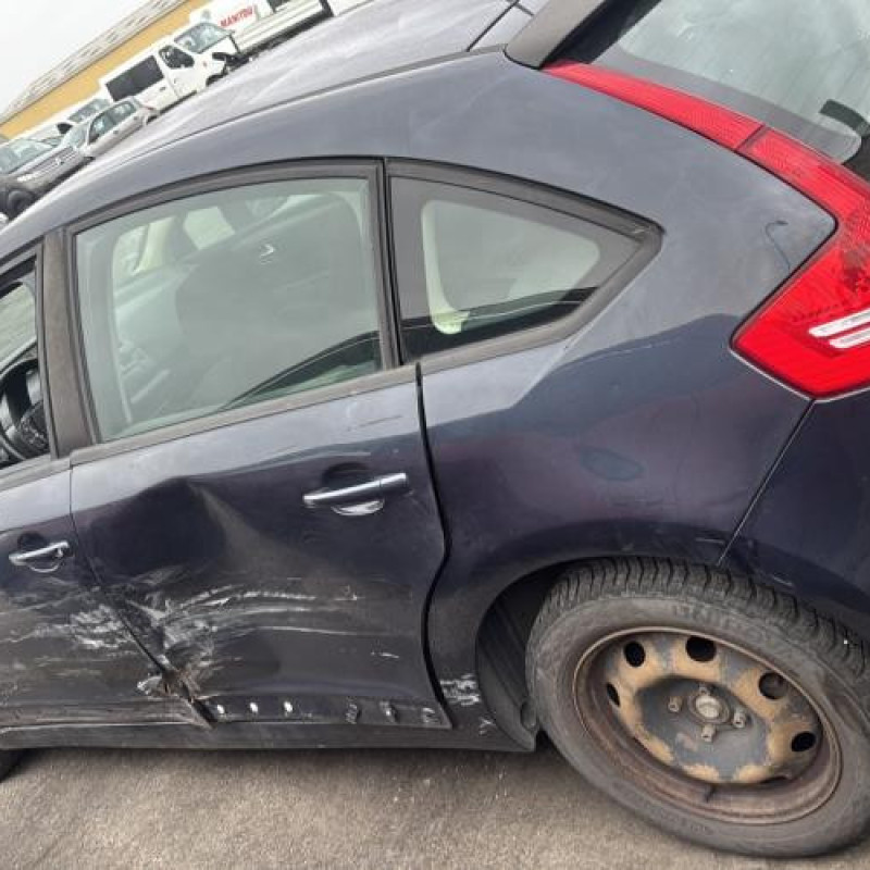 Attache ceinture avant droit CITROEN C4 1 Photo n°12