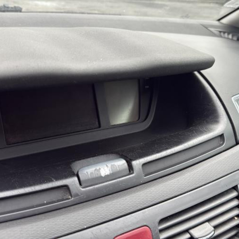 Reservoir essence CITROEN C4 GRAND PICASSO 1 Photo n°9