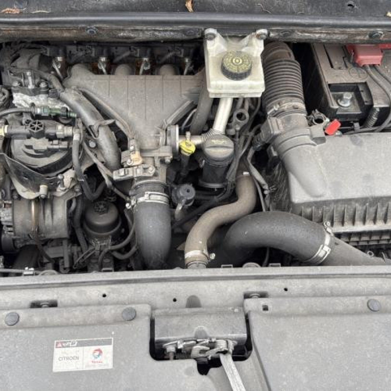 Reservoir essence CITROEN C4 GRAND PICASSO 1 Photo n°12