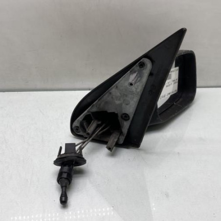 Retroviseur droit PEUGEOT 106