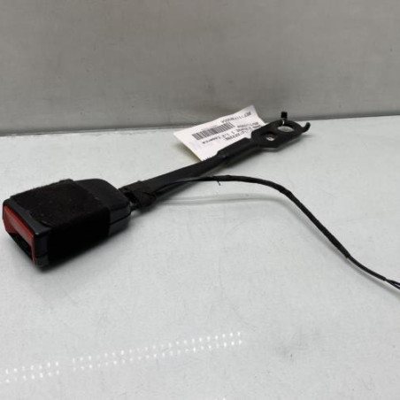 Attache ceinture avant droit PEUGEOT 5008 2 Photo n°1