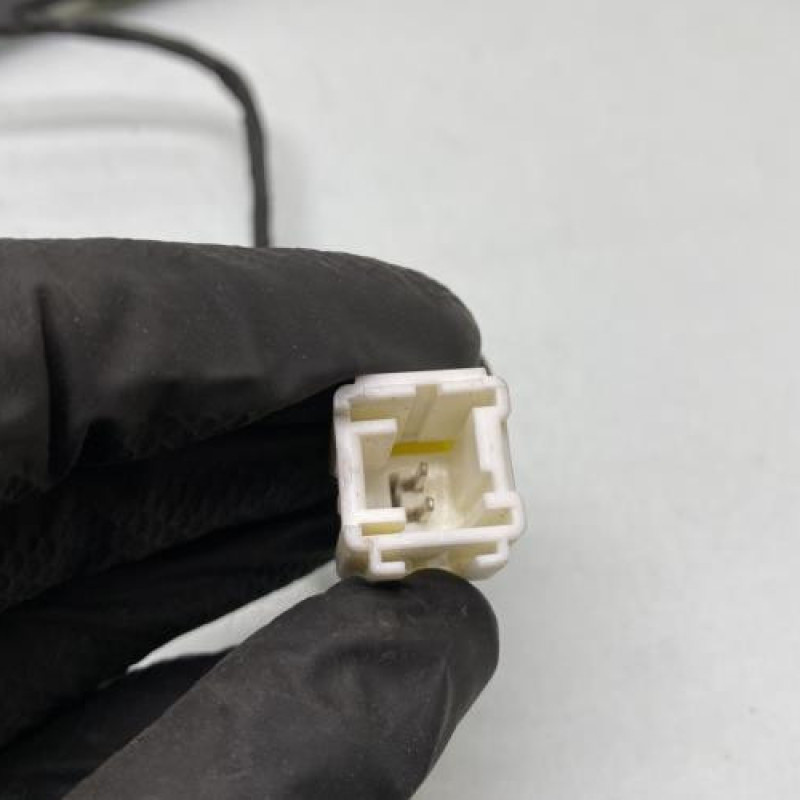 Attache ceinture avant droit PEUGEOT 5008 2 Photo n°2