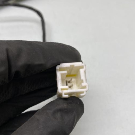 Attache ceinture avant droit PEUGEOT 5008 2