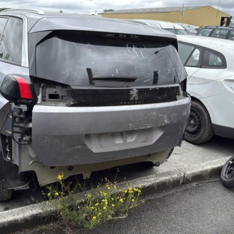 Attache ceinture avant droit PEUGEOT 5008 2 Photo n°9