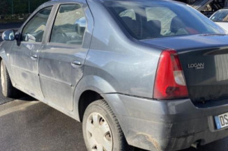 Poignee porte avant gauche DACIA LOGAN 1