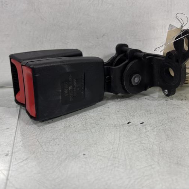 Attache ceinture arriere gauche VOLKSWAGEN GOLF 7 Photo n°4