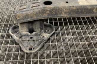 Renfort pare choc arriere (traverse) TOYOTA YARIS 2 Photo n°1