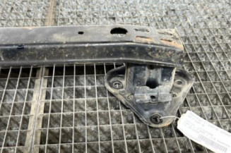 Renfort pare choc arriere (traverse) TOYOTA YARIS 2
