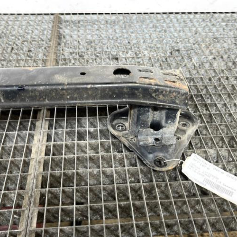 Renfort pare choc arriere (traverse) TOYOTA YARIS 2 Photo n°3