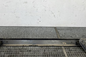 Renfort pare choc arriere (traverse) TOYOTA YARIS 2