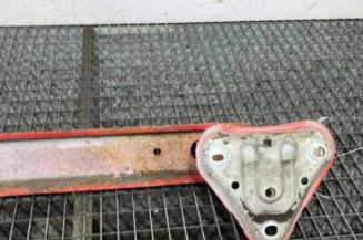 Renfort pare choc arriere (traverse) TOYOTA YARIS 2