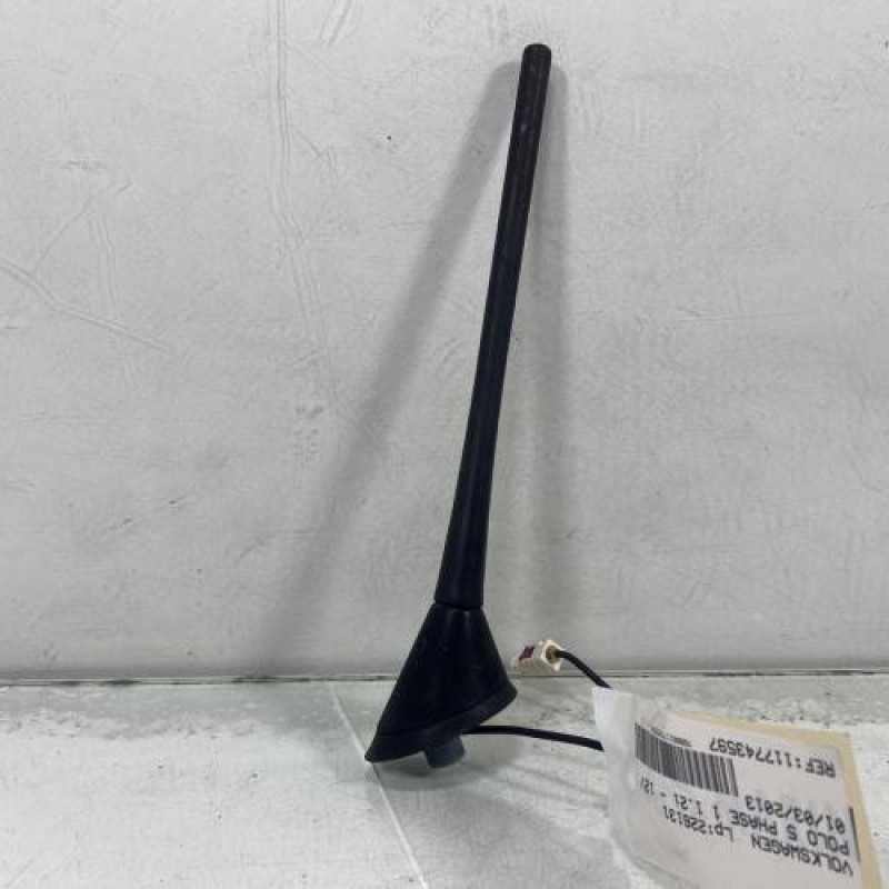 Antenne VOLKSWAGEN POLO 5 Photo n°1