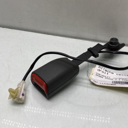 Attache ceinture avant droit CHEVROLET SPARK Photo n°1