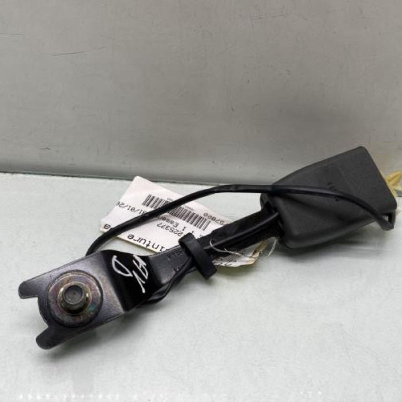 Attache ceinture avant droit CHEVROLET SPARK Photo n°4