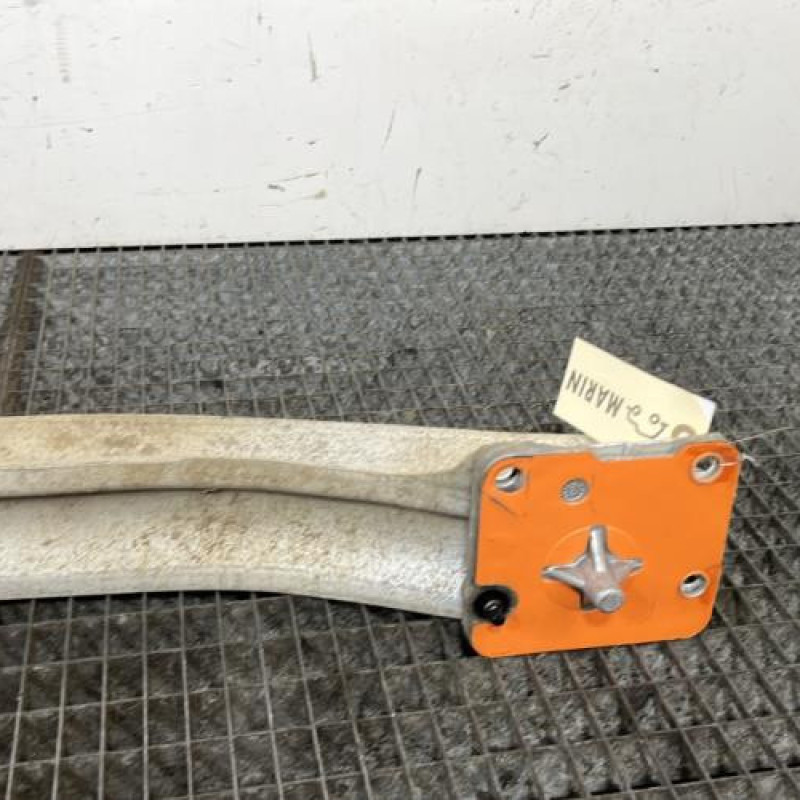 Renfort pare choc arriere (traverse) DS DS5 Photo n°6