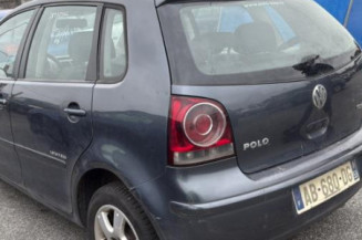 Aile avant gauche VOLKSWAGEN POLO 4