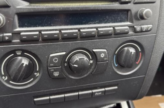 Poignee porte avant gauche BMW SERIE 1 E87