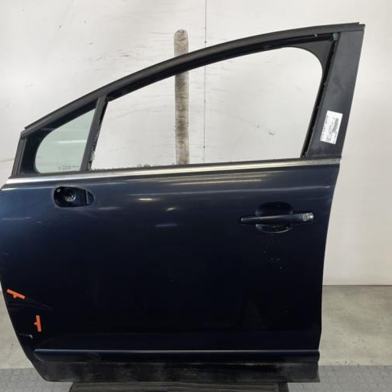 Porte avant gauche PEUGEOT 5008 1 Photo n°1