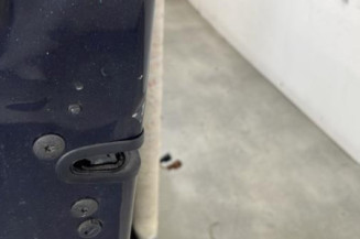 Porte avant gauche PEUGEOT 5008 1