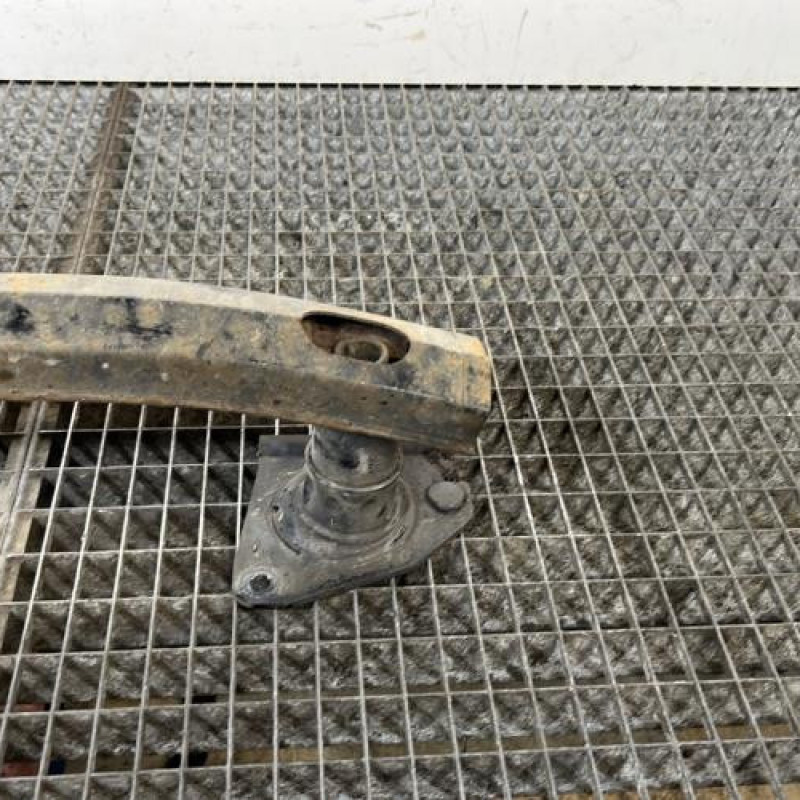 Renfort pare choc arriere (traverse) OPEL CORSA D Photo n°3