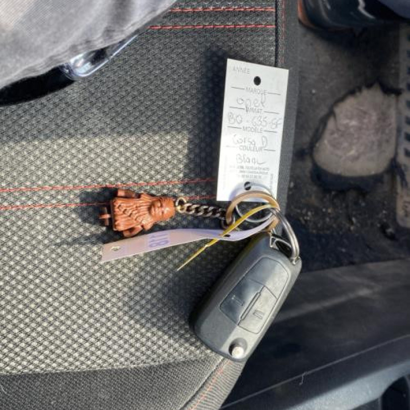 Renfort pare choc arriere (traverse) OPEL CORSA D Photo n°15