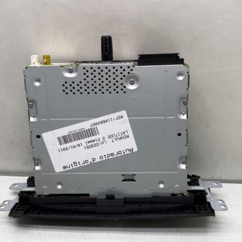 Autoradio d'origine RENAULT LATITUDE Photo n°6