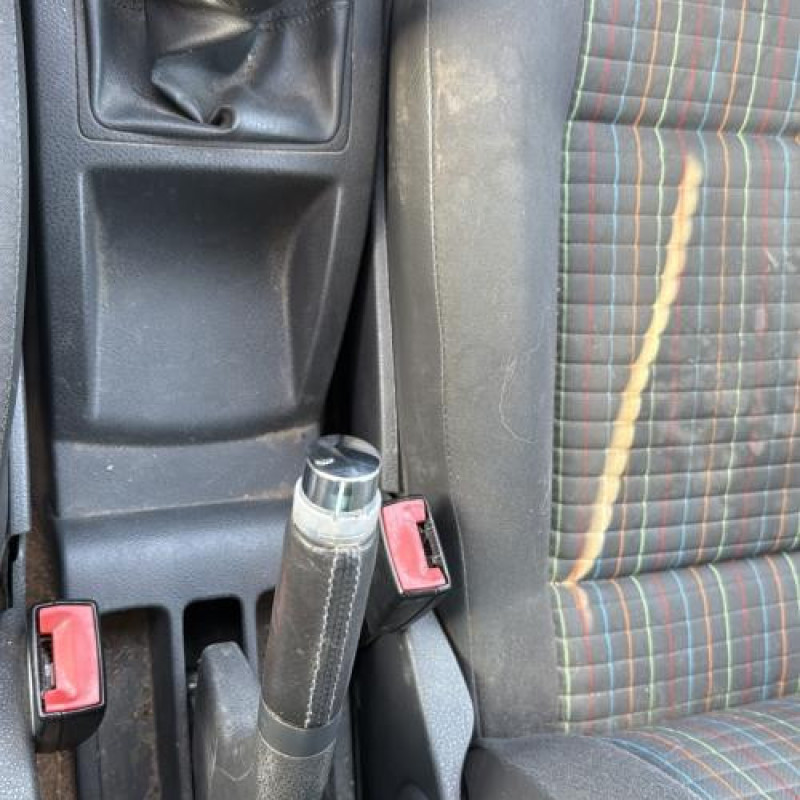 Anti brouillard droit (feux) VOLKSWAGEN POLO 4 Photo n°16