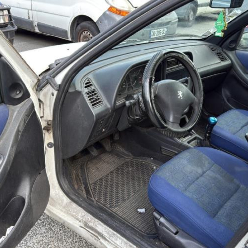 Retroviseur droit PEUGEOT 306 Photo n°20