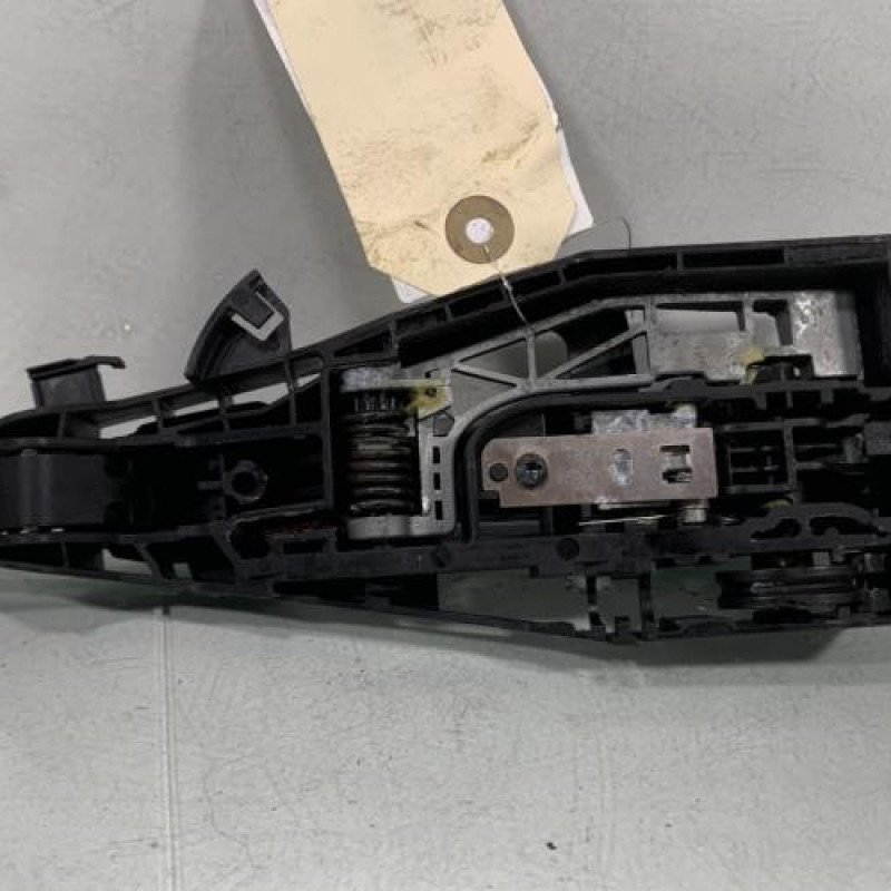 Poignee porte arriere gauche PEUGEOT 308 2 Photo n°3