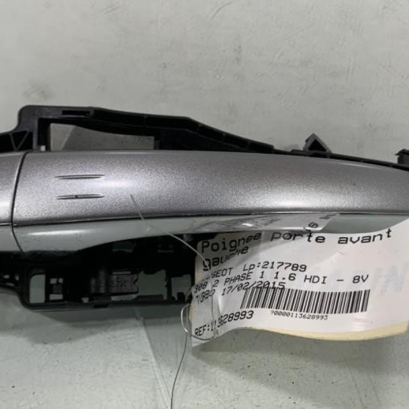 Poignee porte avant gauche PEUGEOT 308 2 Photo n°1
