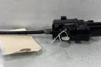 Actionneur verrou trappe d'essence RENAULT CLIO 4 Photo n°1