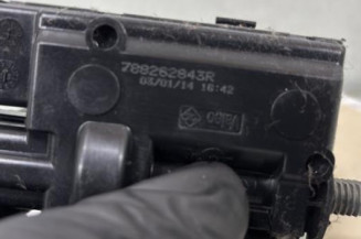 Actionneur verrou trappe d'essence RENAULT CLIO 4