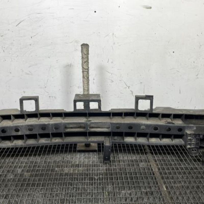 Renfort pare choc arriere (traverse) RENAULT CLIO 4 Photo n°4