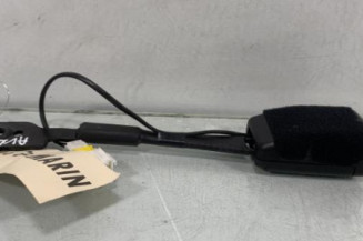 Attache ceinture avant droit PEUGEOT 508 1 SW