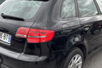 Retroviseur droit AUDI A3 2