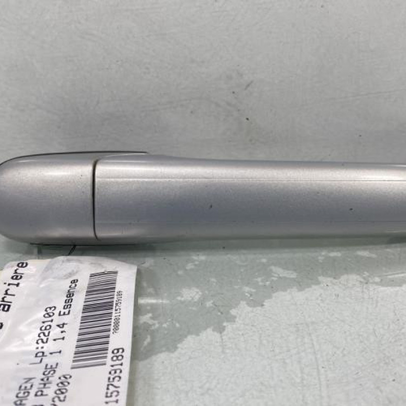 Poignee porte arriere gauche VOLKSWAGEN POLO 3 Photo n°1