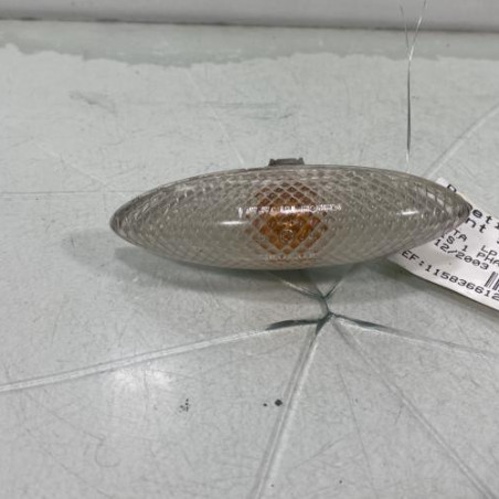 Repetiteur clignotant avant gauche (Feux) TOYOTA YARIS 1 Photo n°1