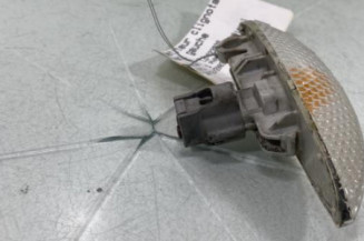 Repetiteur clignotant avant gauche (Feux) TOYOTA YARIS 1