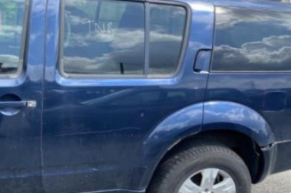 Poignee porte arriere gauche NISSAN PATHFINDER 2