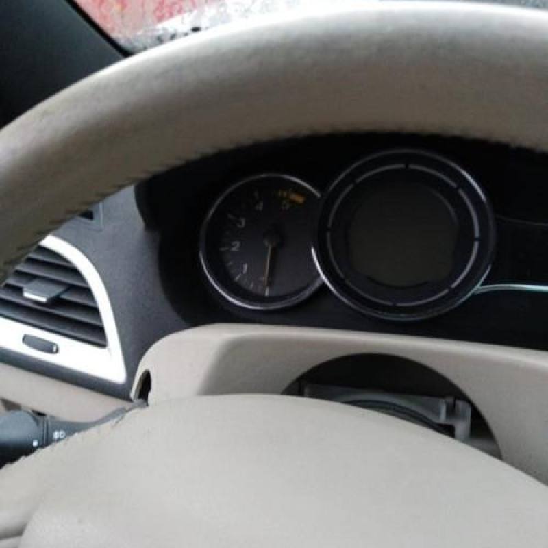 Malle/Hayon arriere RENAULT MEGANE 3 Photo n°7