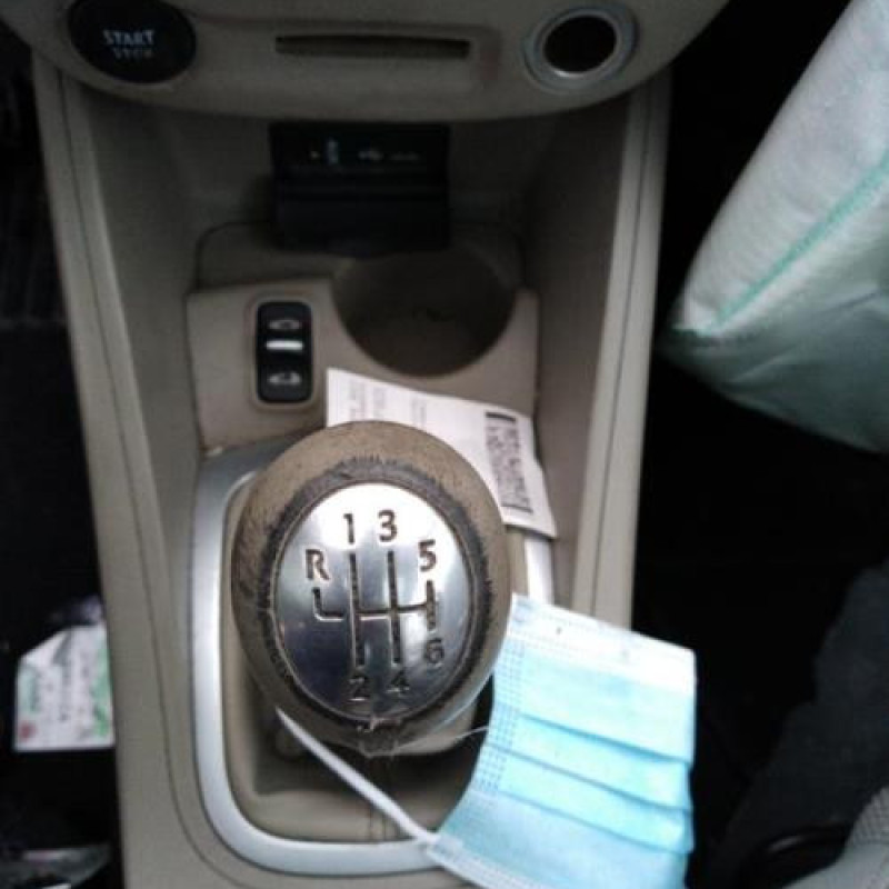 Malle/Hayon arriere RENAULT MEGANE 3 Photo n°17