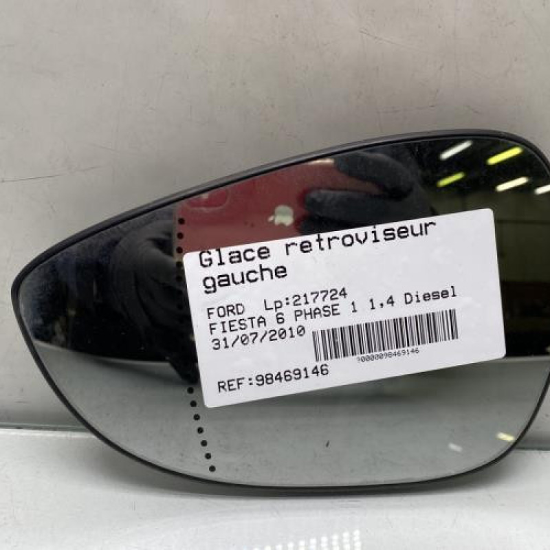 Glace retroviseur gauche FORD FIESTA 6 Photo n°1