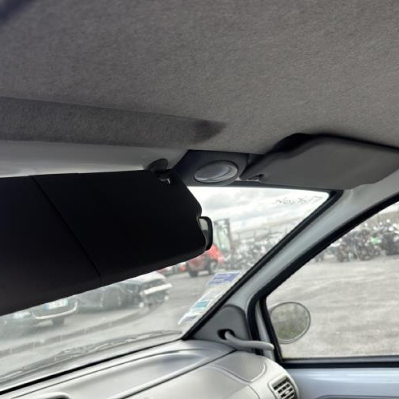 Anti brouillard droit (feux) RENAULT TWINGO 1 Photo n°13