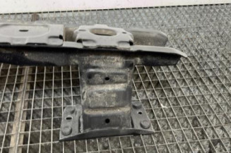 Renfort pare choc arriere (traverse) MERCEDES CLASSE A 176