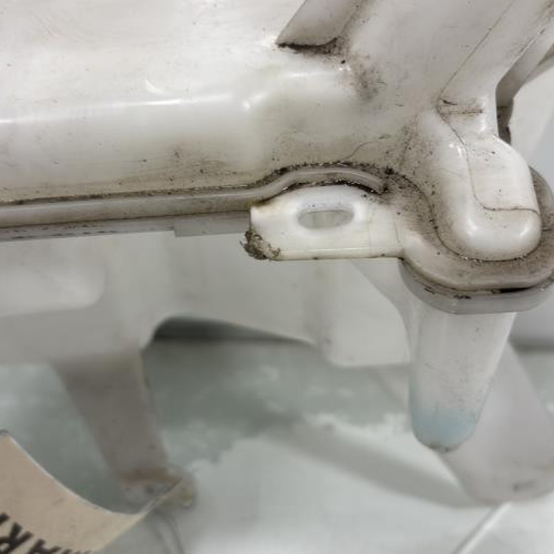 Vase de lave glace TOYOTA YARIS 3 Photo n°3