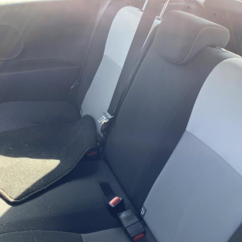 Vase de lave glace TOYOTA YARIS 3 Photo n°18